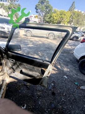 Renault R 9 Sağ Ön Kapı çıkma parça