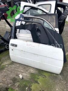 Renault 9 Broadway Sport Sağ Ön Kapısı orjinal çıkma