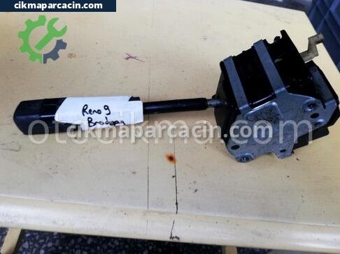 Renault R9 Silecek Kolu çıkma parça