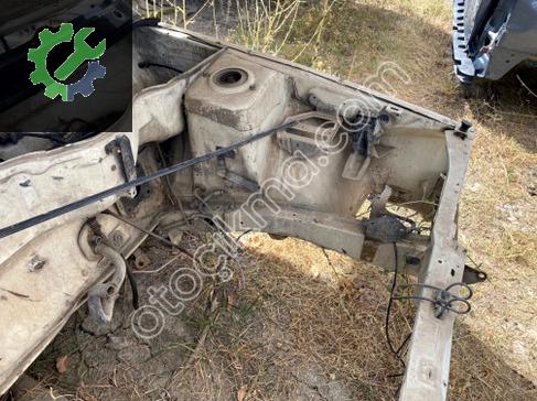 Renault R 9 Komple Ön çıkma parça