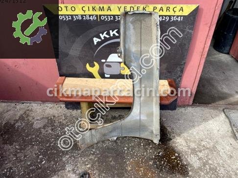 Renault R9 Sağ Ön Çamurluk çıkma parça