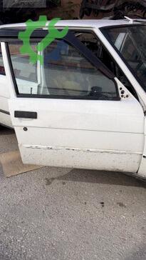 Renault R 9 Sağ Ön Kapı çıkma parça