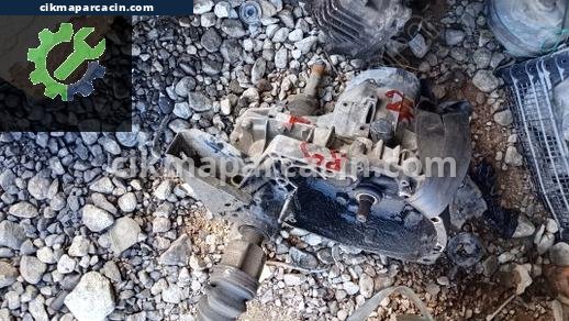 Renault R9 Şanzıman Komple çıkma parça
