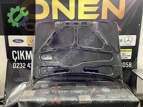 Renault R 9 Kaput çıkma parça