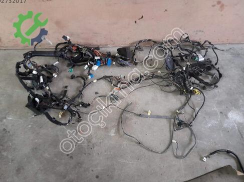 Renault Clio Elektrik Tesisatı çıkma parça