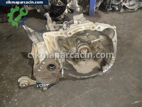 Renault Clio Şanzıman Komple çıkma parça