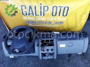 Renault Clio 2 Dolu torpido hatasız orjinal çıkma