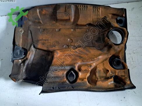 Renault Kangoo Motor Kapağı çıkma parça