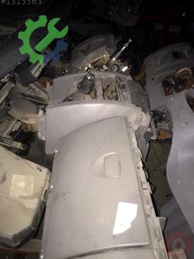 Renault Clio Torpido Kapağı çıkma parça