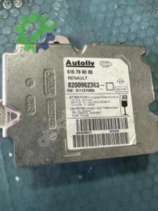 Çıkma Renault Clio Airbag Beyni 8200962363