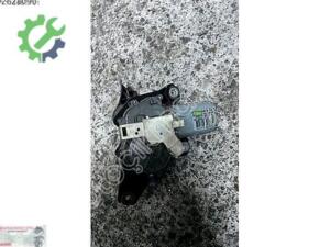 Çıkma Renault Clio Arka Merkezi Kilit Motoru