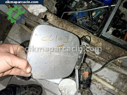 Renault Clio Depo Kapağı çıkma parça