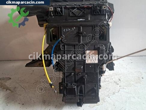 Renault Clio Kalorifer Kutusu çıkma parça