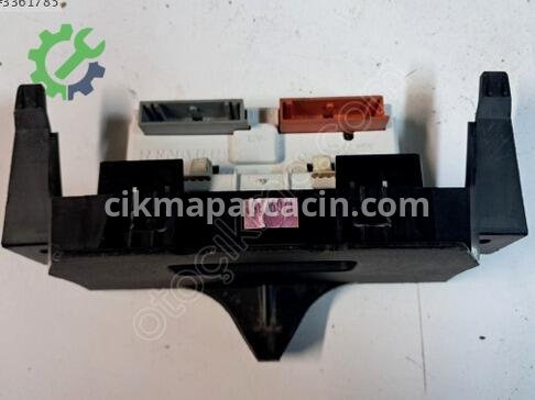 Renault Clio Radyo Göstergesi 7700436305 çıkma parça