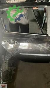 Çıkma Sağ Arka Kapı — Renault Clio (3. Adet)