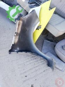 Renault clio 3 sol ön çamurluk