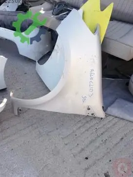 Renault Clio Sol Ön Çamurluk çıkma parça