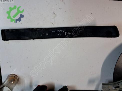 Renault Clio Tampon Izgara Çıtası çıkma parça