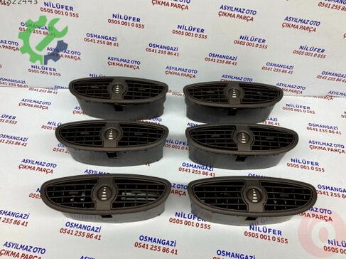 Renault Clio Havalandırma Izgaraları 7701208585 çıkma parça
