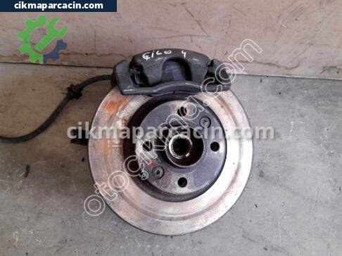 Renault Clio Sağ Taşıyıcı çıkma parça