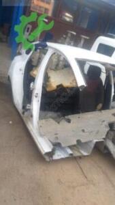 Çıkma Orijinal Arka Tavan Sacı Renault Clio Kesme