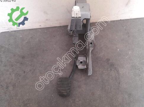 Renault Clio Pedal çıkma parça