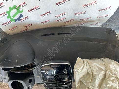 Renault Clio Göğüs çıkma parça