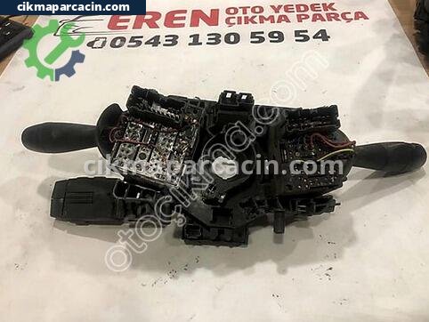 Renault Clio Sinyal Kolu çıkma parça