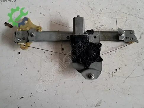 Renault Clio Sağ Arka Cam Krikosu çıkma parça
