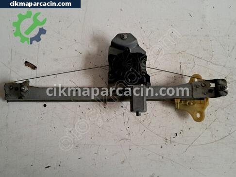 Renault Clio Sağ Ön Cam Krikosu çıkma parça