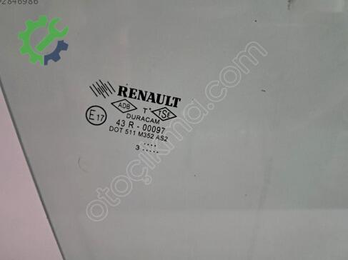 Renault Clio Sağ Ön Kapı Camı çıkma parça