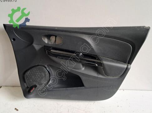 Renault Clio Kapı Döşemesi çıkma parça