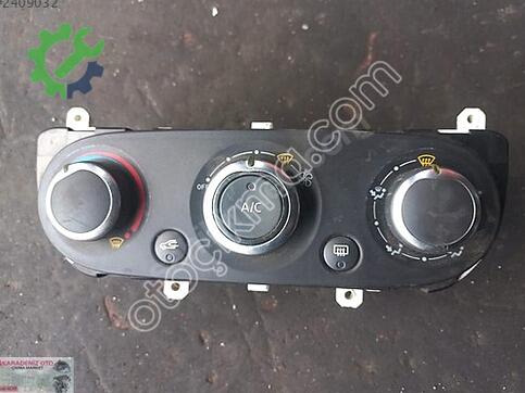 Renault Clio Kalorifer Kontrol Paneli çıkma parça