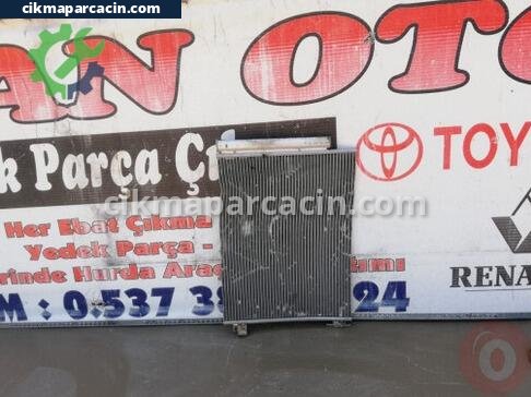 Renault Clio Klima Radyatörü çıkma parça