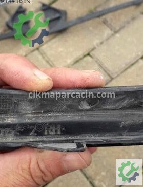 Renault Clio Tampon Izgara Çıtası çıkma parça