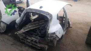 Renault Clio Ön Şasi Çıkma