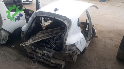 Renault Clio Ön Şasi çıkma parça