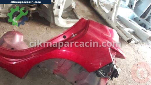 Renault Clio Sol Arka Çamurluk çıkma parça