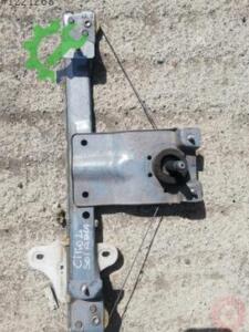 Renault clio 4 sol arka kapı cam kaldırma krikosu