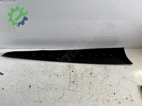 Renault Clio Sol Kapı Çıtası çıkma parça
