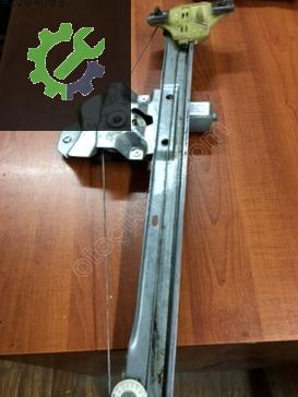 Renault Clio Sol Ön Cam Krikosu 807018534R çıkma parça