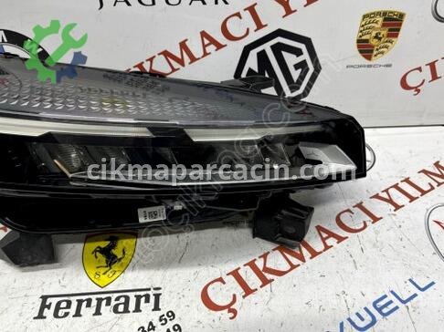 Renault Clio Sağ Ön Far çıkma parça