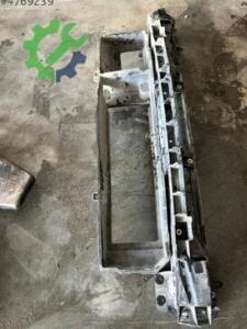 RENAULT CLIO 5  ARKA TAMPON DEMİRİ ORJİNAL ÇIKMA