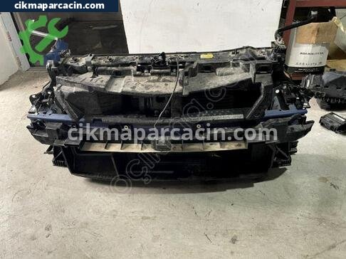 Renault Clio Radyatör çıkma parça