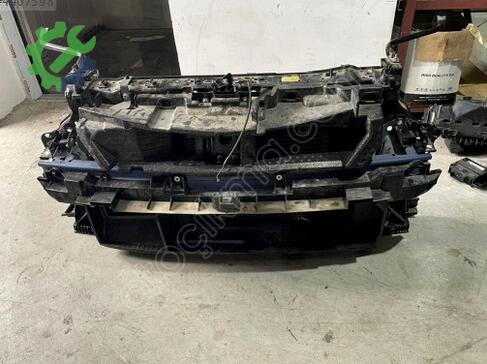 Renault Clio Radyatör çıkma parça