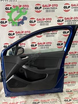 Renault Clio Sağ Ön Kapı çıkma parça