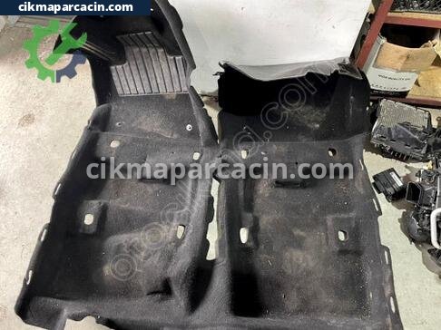 Renault Clio Taban Döşemesi çıkma parça