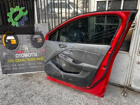 Renault Clio Sağ Ön Kapı çıkma parça
