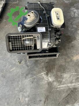 Renault Clio Kalorifer Kutusu çıkma parça