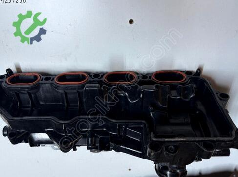 Renault Clio Külbütör Kapağı 140034990R çıkma parça